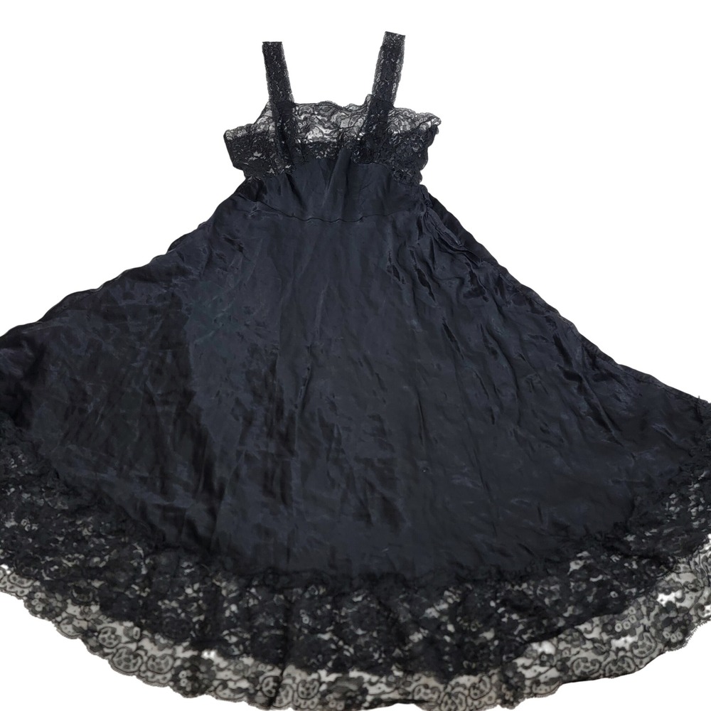 Vintage Lady Leonora Black Lace Trim Nylon Slip Midi Dress Sz 36 US 10 Goth Sexy